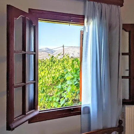 度假居 Lovely Lontza, A Cozy 2-bedroom House. 里科索翁